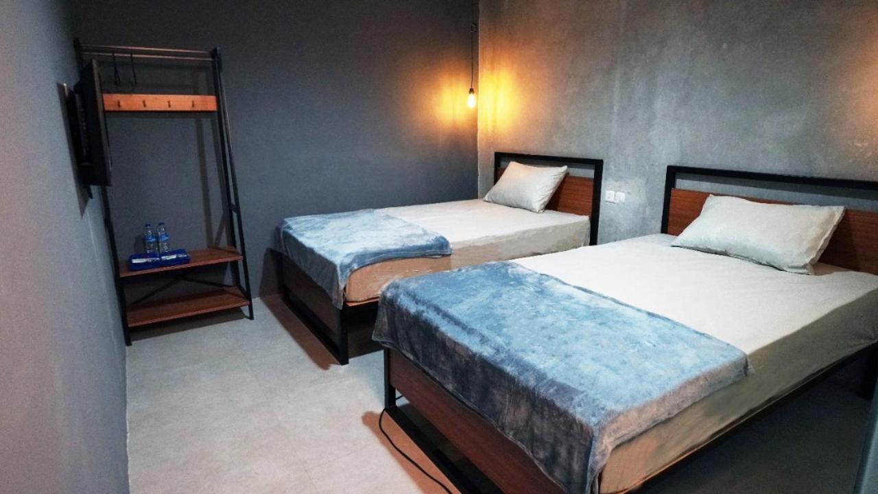 Hostel 18 Pasangan Butuh Surat Nikah Μπαντούνγκ Εξωτερικό φωτογραφία